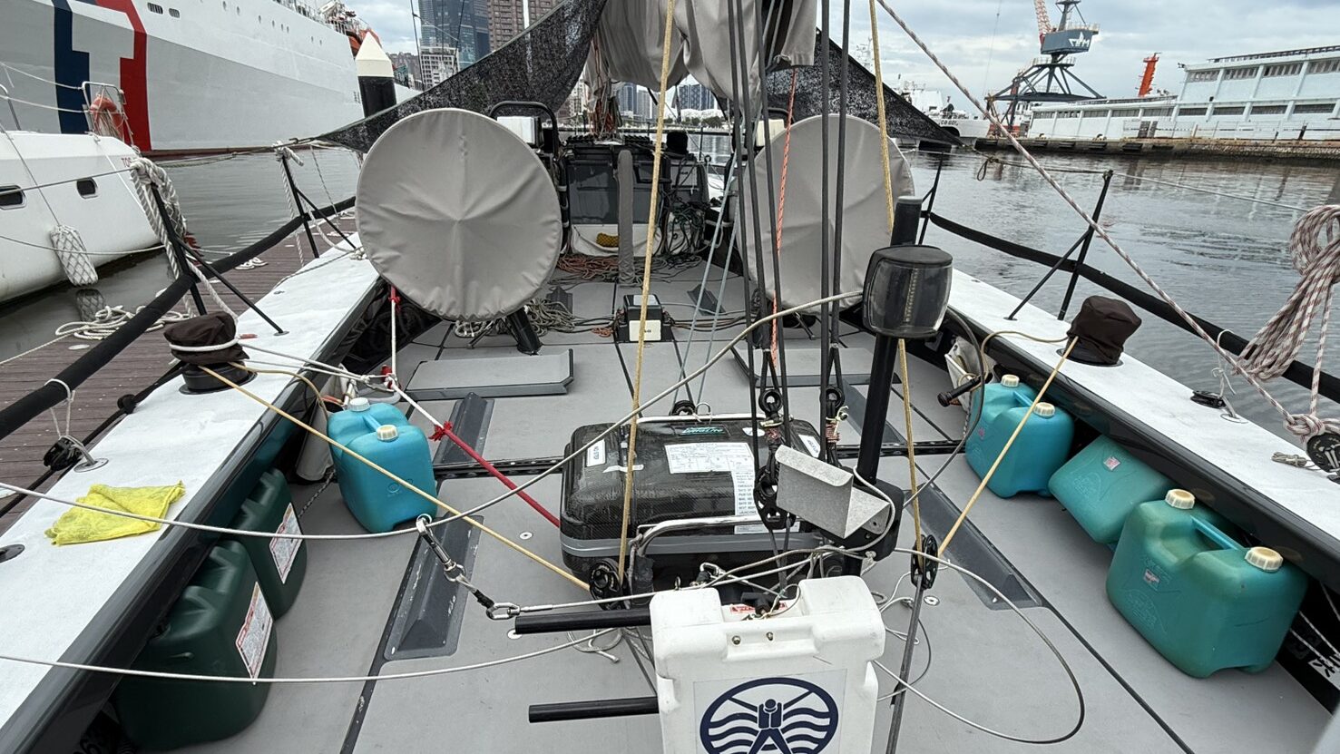 台琉盃賽前準備:穿越36小時風浪、280海里 4 S 64970949 edited