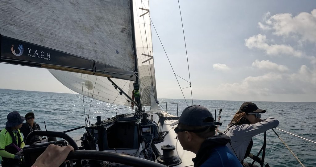 rogers46 west coast sailing